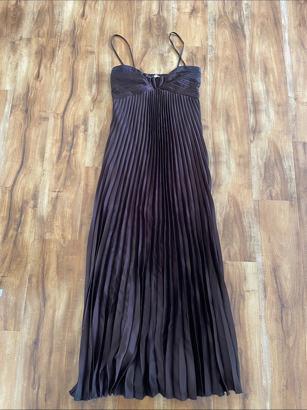 Abercrombie & Fitch Pleated Maxi Dress in Dark Brown